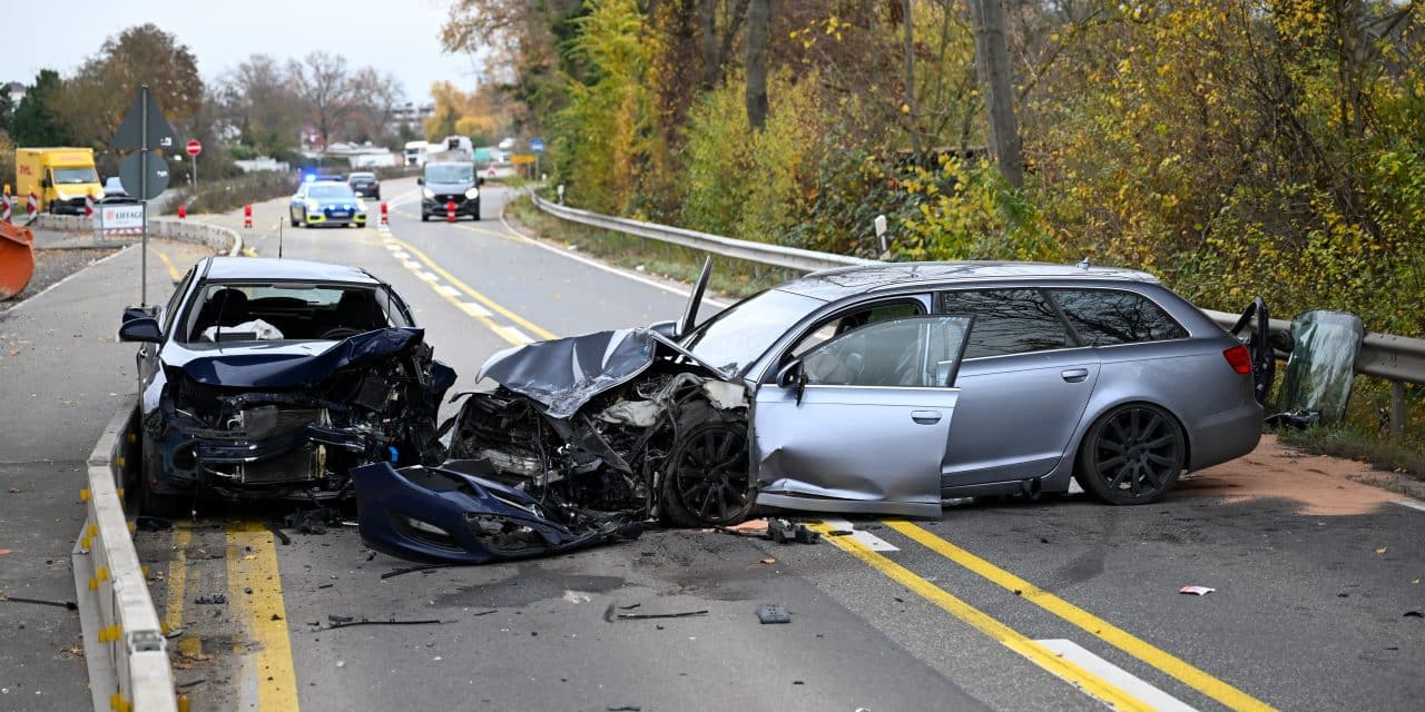 Schwerer Unfall auf der L523 bei Worms: Drei Schwerverletzte – darunter zwei Kinder