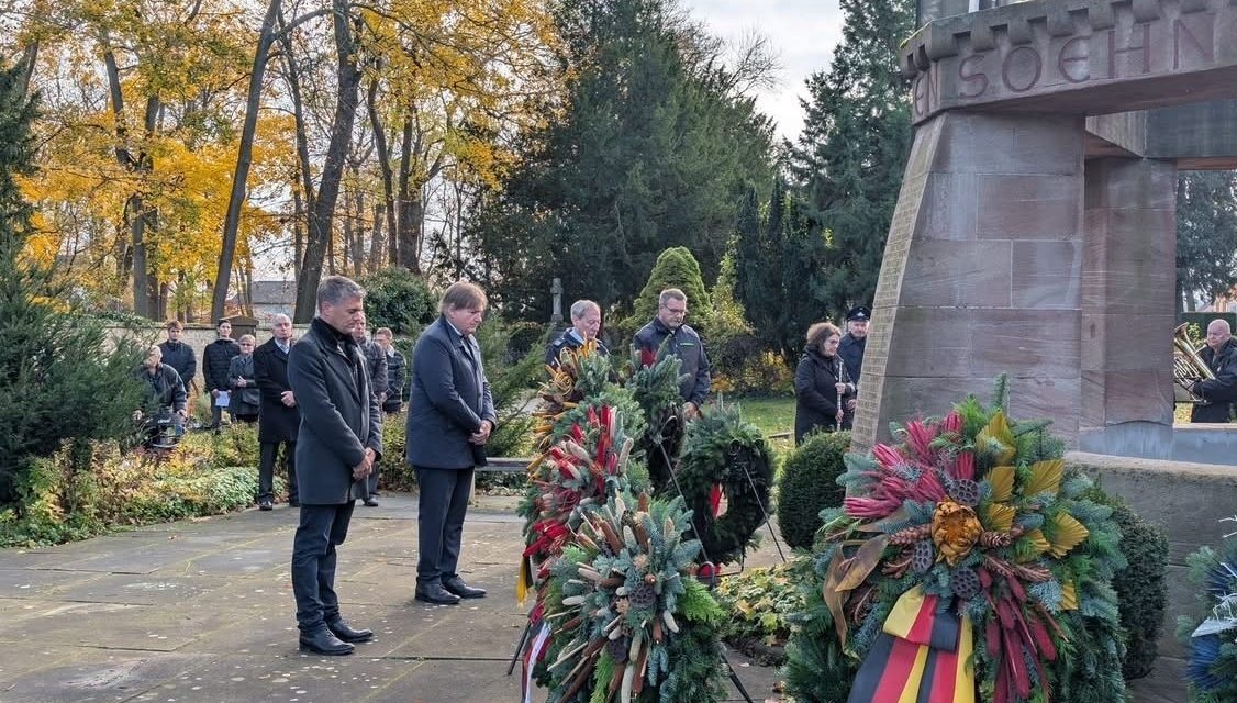 Volkstrauertag: Ein Tag des Erinnerns – und des Zusammenhalts