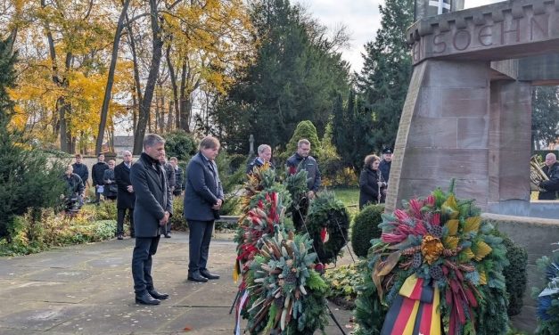 Volkstrauertag: Ein Tag des Erinnerns – und des Zusammenhalts