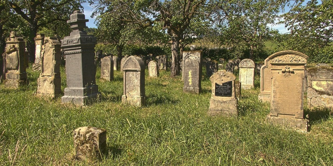 Friedhöfe: Wasserstellen werden in KW 47 abgestellt