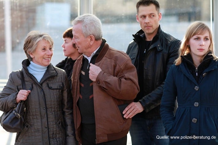 Sicher durch die Weihnachtszeit: Tipps gegen Taschendiebe