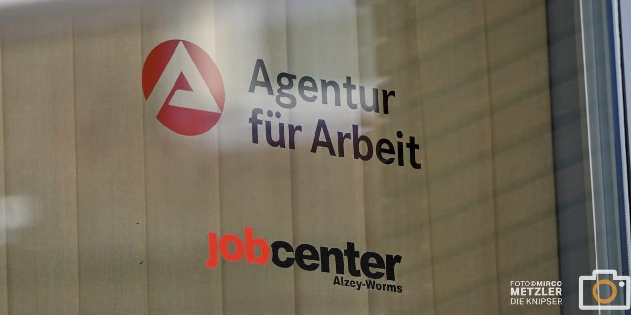 Randalierer zerstört Einrichtung im Frankenthaler Jobcenter