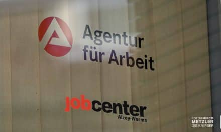 Randalierer zerstört Einrichtung im Frankenthaler Jobcenter