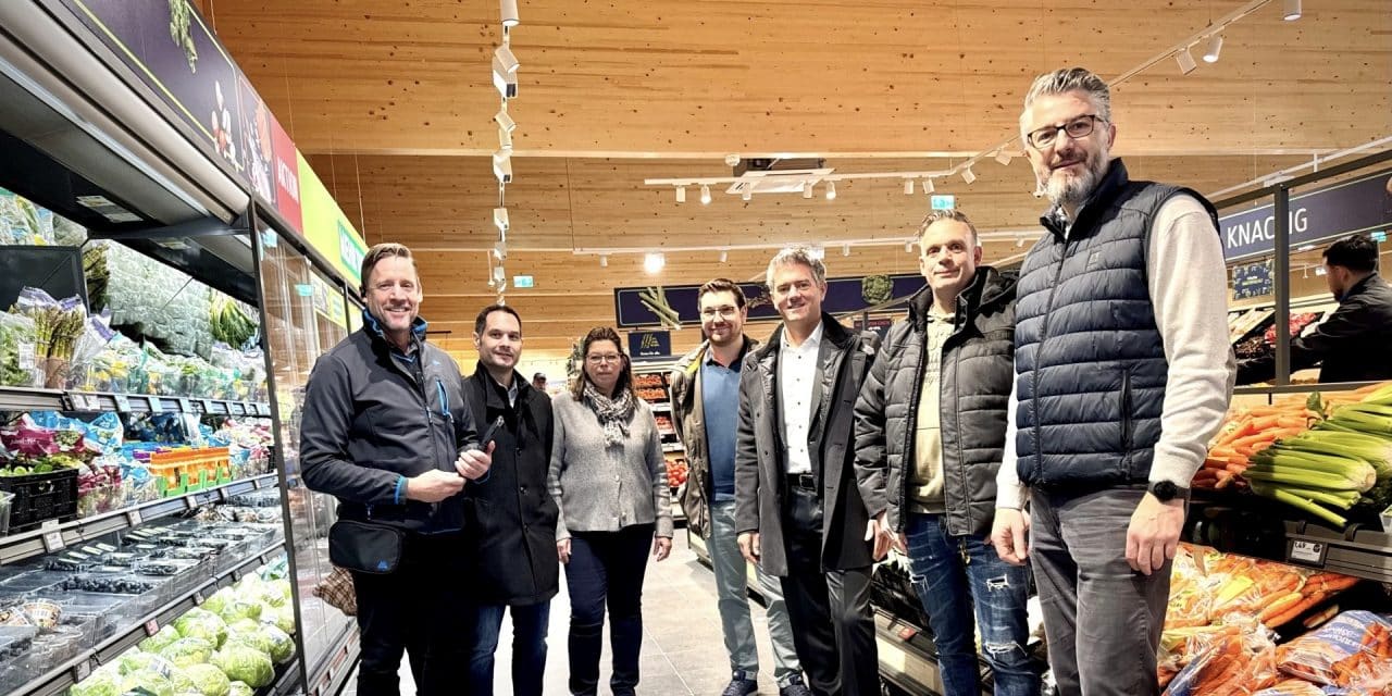 Aldi feiert Wiedereröffnung in Alzey: Vorreitermarkt in Holzbauweise setzt neue Maßstäbe