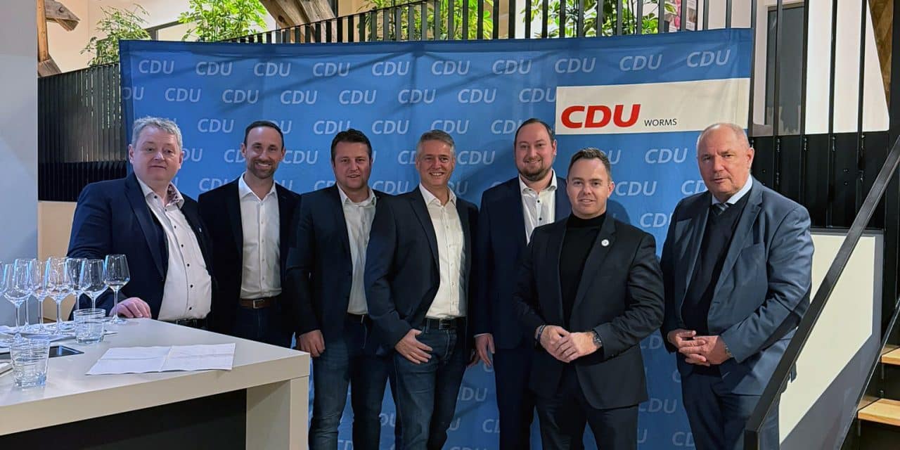 CDU über den Rhein: Krämer bei Datatronic