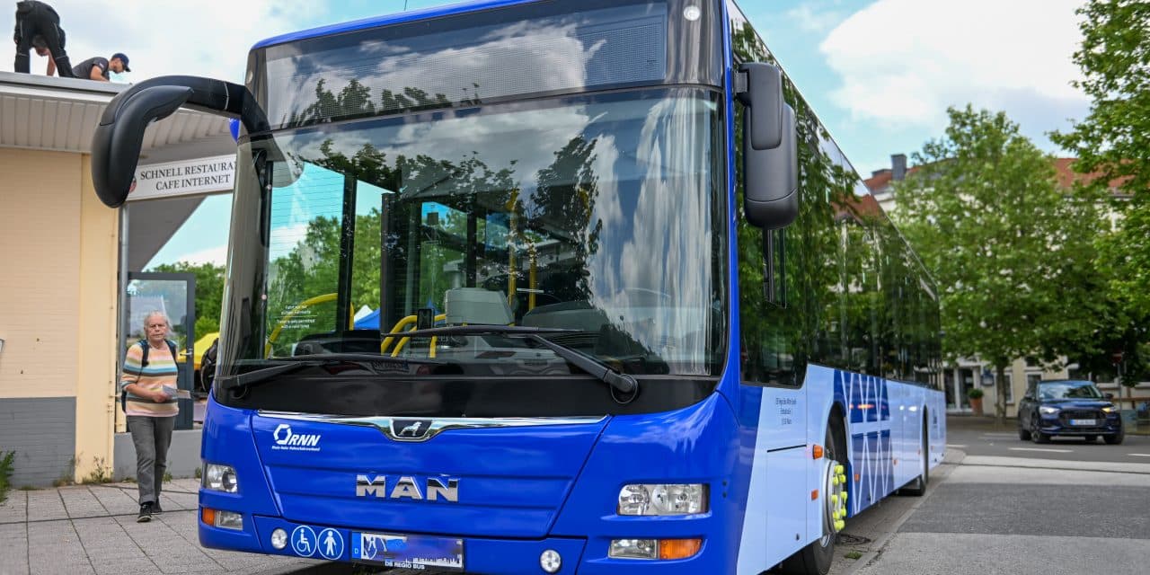 Bus und Bahn an Heiligabend und Silvester