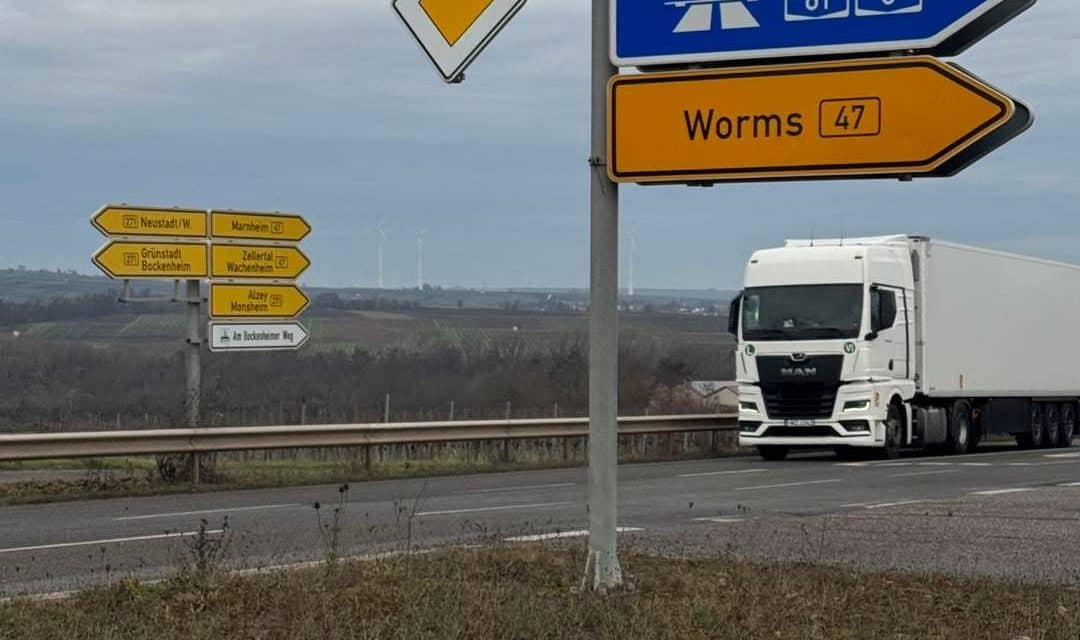 Unfallschwerpunkt bei Monsheim soll ab 2026 zum Kreisverkehr umgebaut werden