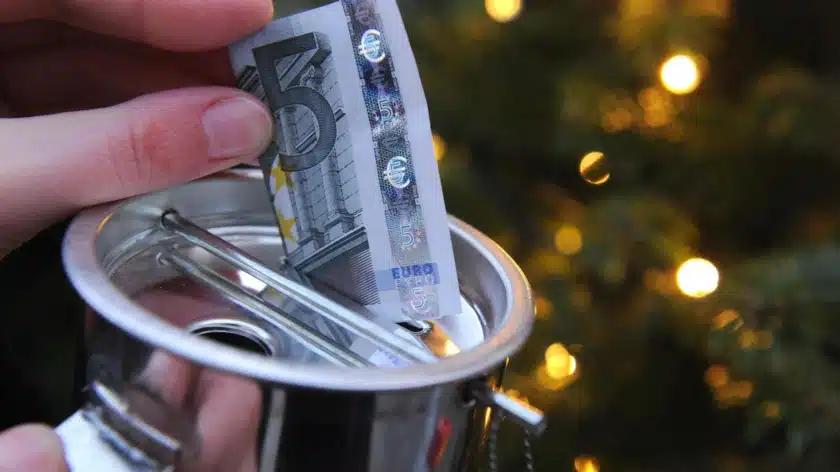 Genug Betrug: Fragwürdige Spendenaufrufe zur Weihnachtszeit