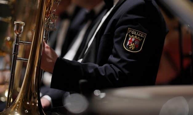 Adventsstimmung im Dom: Das Landespolizeiorchester lädt ein