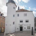 Zum Nachtisch Museum: Der Flug der Zikade – Vom bronzezeitlichen China ins moderne Alzey