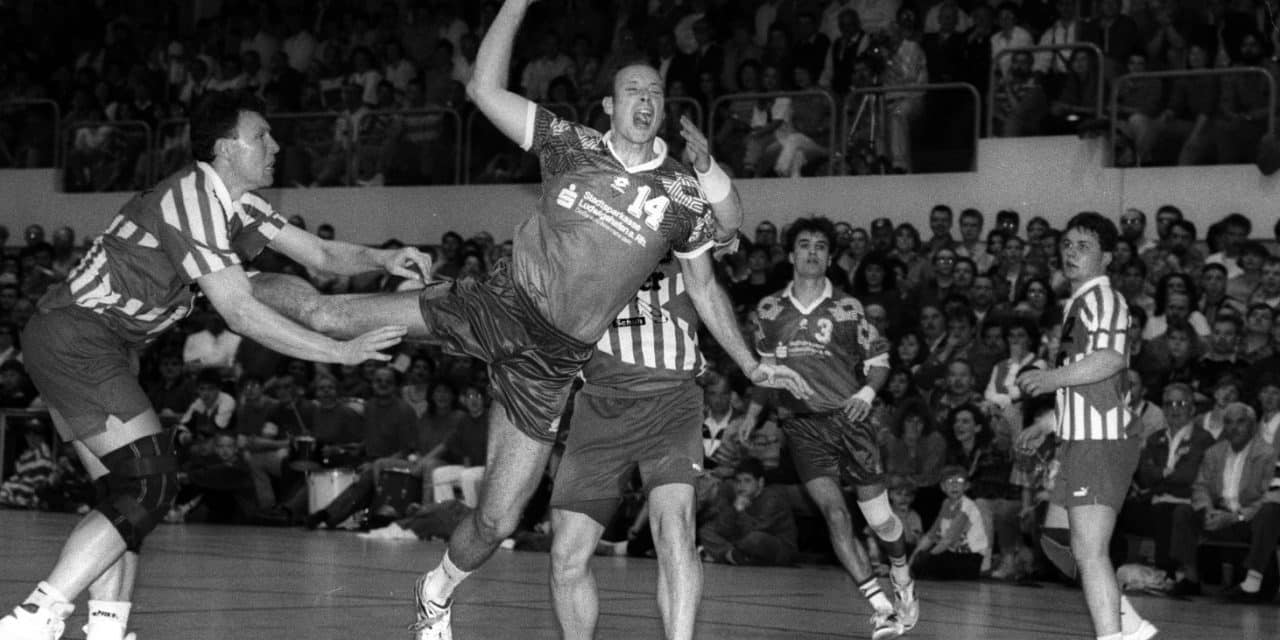 Jubiläumstrikots im Einsatz: Heimspiel gegen Lübeck