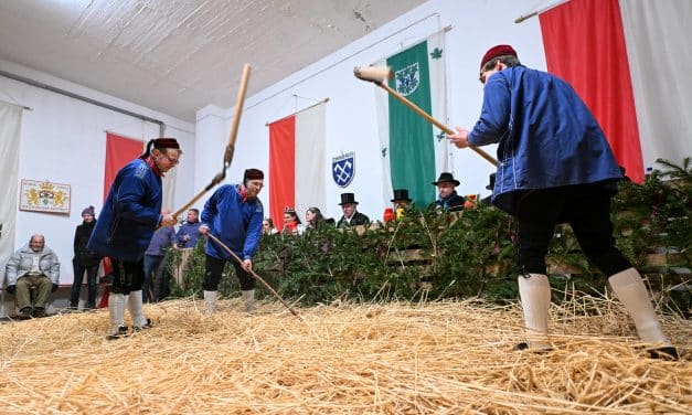 Tradition trifft Geselligkeit: 42. Westhofener Dreikönigsdreschen am 10. Januar 2026