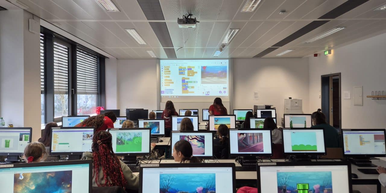 Mädchen starten durch: Ada-Lovelace-Projekt bringt Coding und Robotik nach Worms