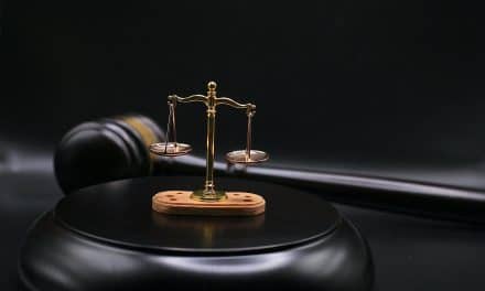 Kein Vergessen, kein Entkommen: Anklage nach Jahrzehnten des Kindesmissbrauchs