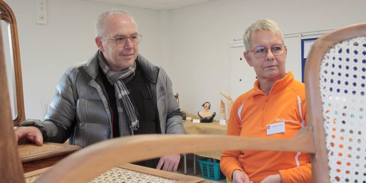 Historisches Handwerk erleben: Stuhlflächen mit Wiener Geflecht selbst herstellen