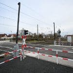 Bahnübergang Ziegelhüttenweg in Osthofen bleibt vorerst gesperrt