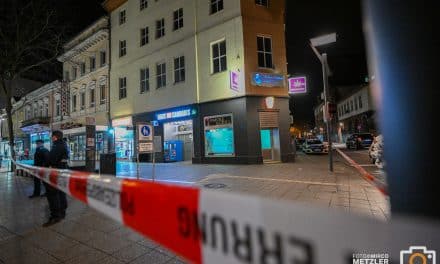 Rucksack-Alarm in der Bahnhofstraße in Worms: Polizei rückt mit mehreren Streifenwagen aus