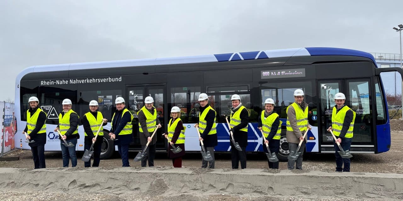 Volle Energie für die Verkehrswende: Neuer E-Bus-Betriebshof der KRN