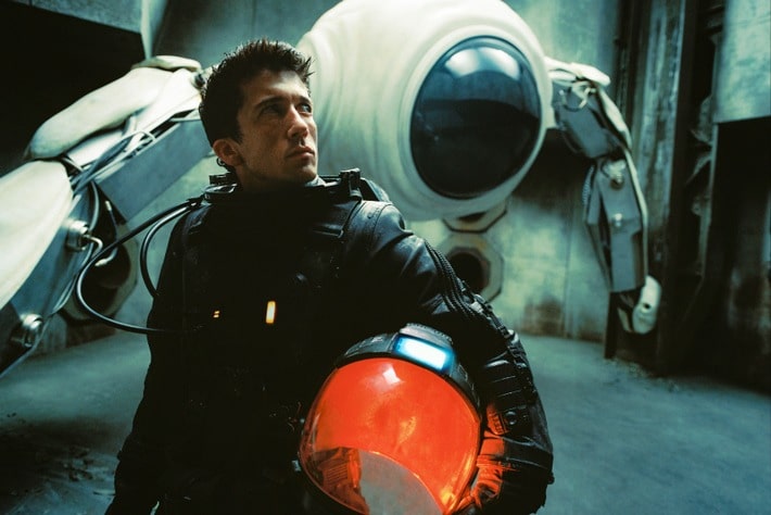 First Look: David Wnendt präsentiert Sci-Fi-Thriller „ATHOS 2643“