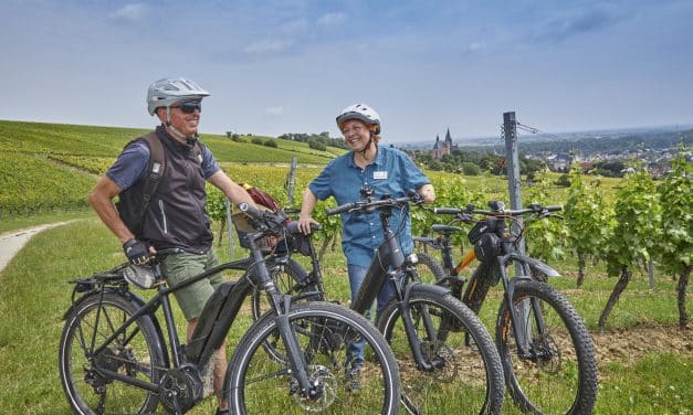 Pedale, Wein & Kultur: Oppenheims geführte E-Bike-Tour startet