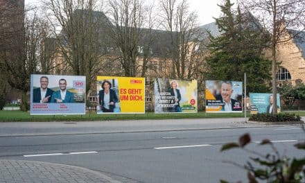 Mehr als nur ein Lächeln auf Papier: Warum Wahlplakate allein keine Politik machen