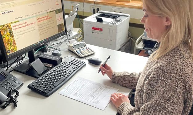 Wenn Pflege plötzlich nötig wird: Was Angehörige jetzt wissen müssen