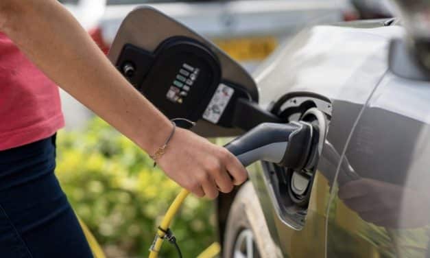 Volle Ladung für Worms: GRÜNE starten „Ladesäulen-Turbo“