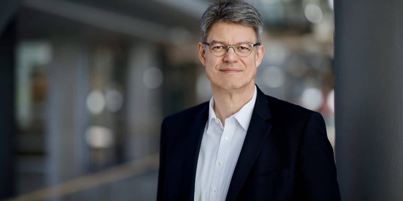 Bundesverkehrsminister Schnieder kommt heute zum Bürgerdialog nach Worms