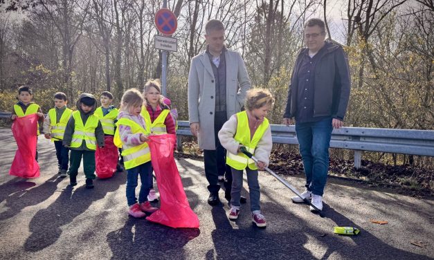 Sauberhaftes Alzey: Schüler und Bürgermeister starten Müllsammel-Aktion