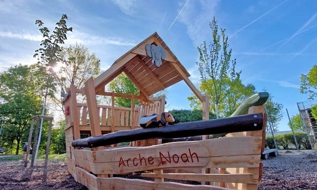 Sommerfest in Osthofener Kita „Arche Noah“ – Neue Spielschiff-Arche wird feierlich eingeweiht