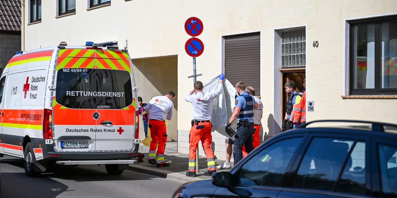 Vier verletzte Polizisten bei Rettungseinsatz in Worms-Hochheim