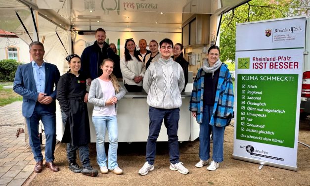 Kochen, lernen, genießen: Kochbus bringt Ernährungsbildung nach Alzey