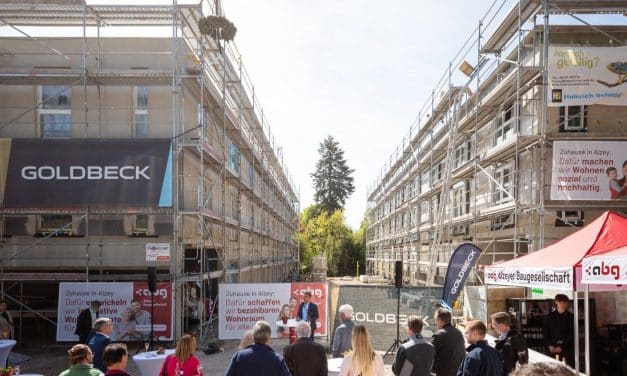 Alte Stadtgärtnerei wächst: Richtfest in nur sechs Monaten