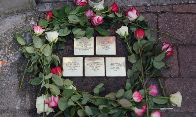 Für immer im Gedächtnis: Neue Stolpersteine setzen bewegendes Zeichen