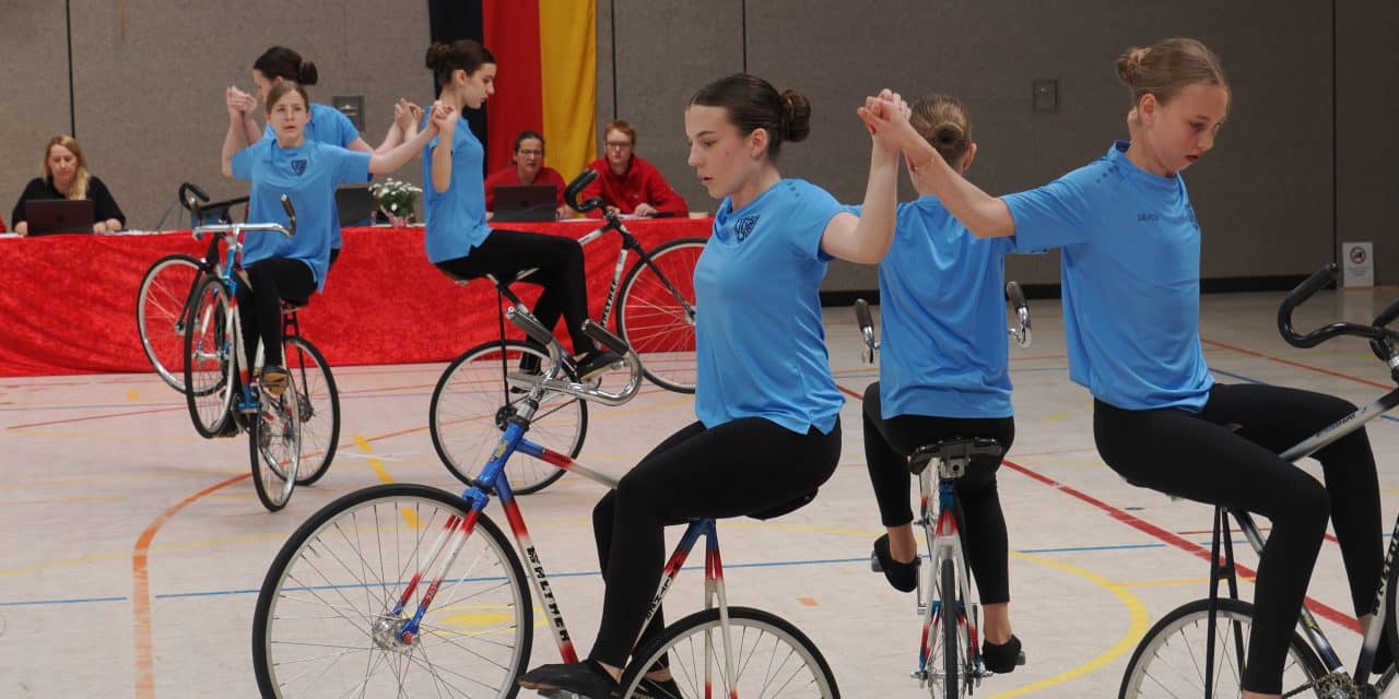 Goldregen für den VfH: Hallenradsportler feiern Titel, Bestleistungen und DM-Tickets!