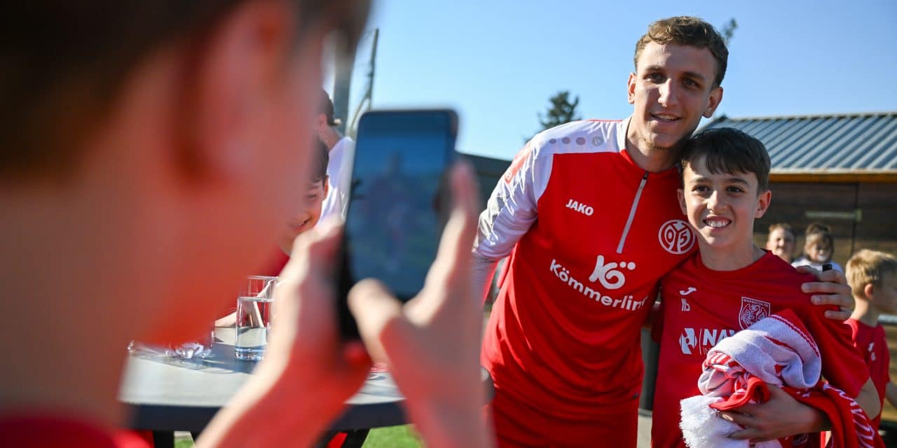 Mainz-05-Profis begeistern Wormatia-Nachwuchs – ein Tag voller Fußballträume