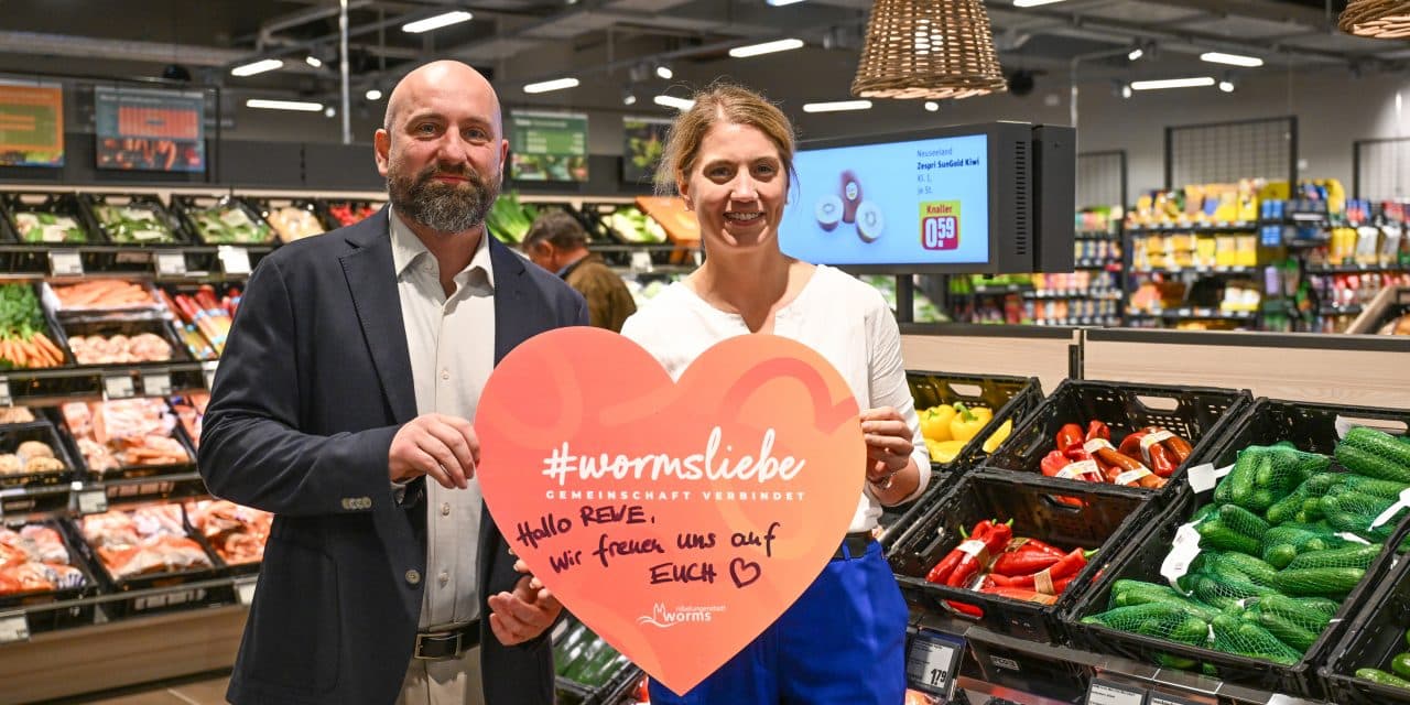 Neuer Rewe im ehemaligen Kaufhof eröffnet – Hoffnung für Wormser Innenstadt
