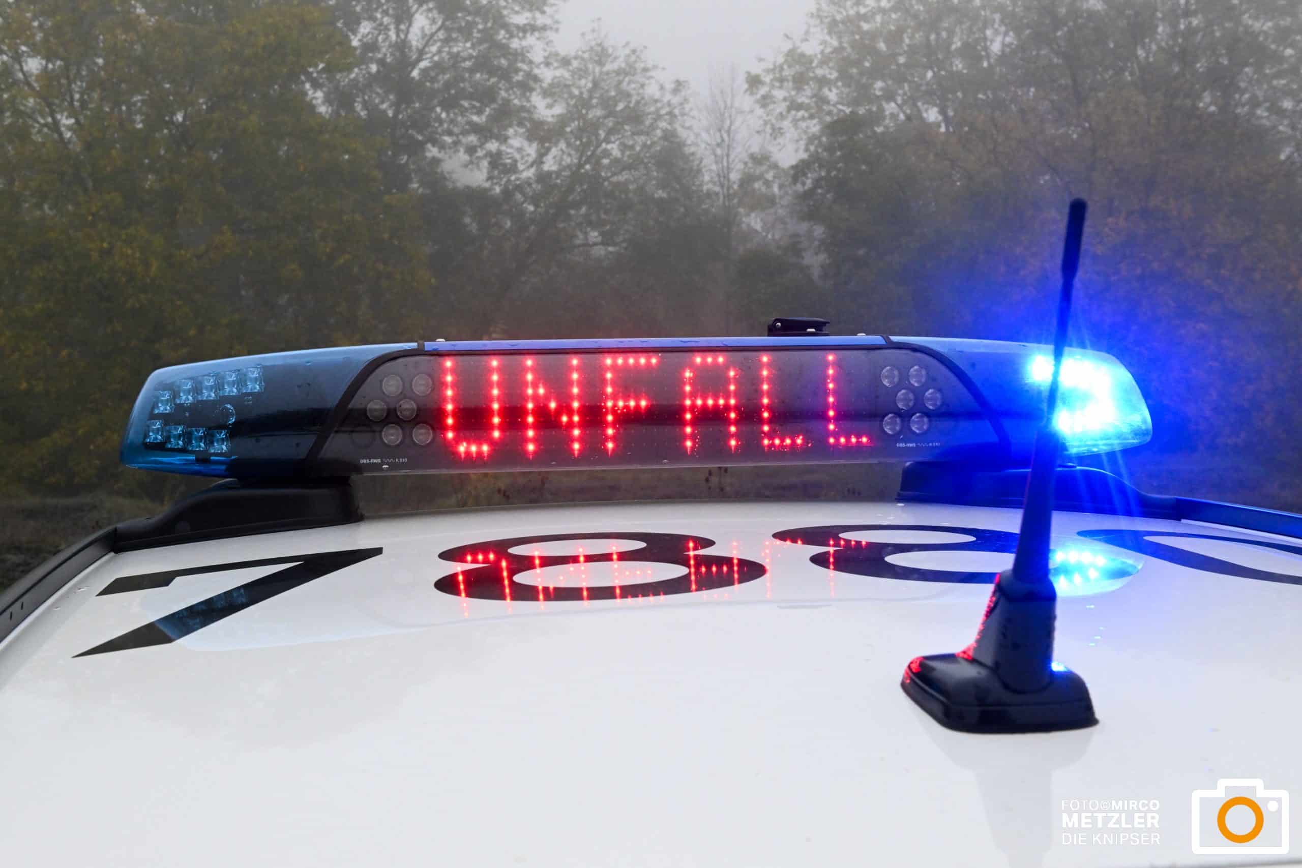 Auto kracht in Alsheim gegen Hauswand – Fahrer offenbar alkoholisiert