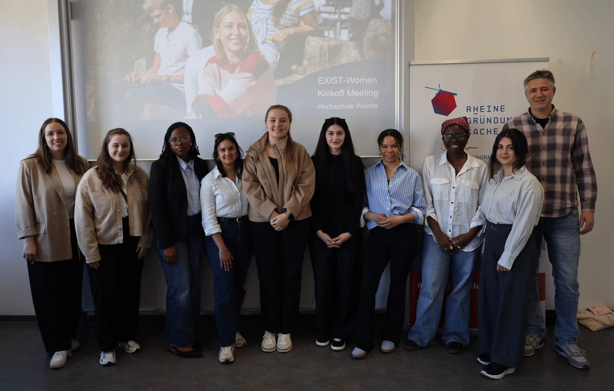 Zehn Frauen, eine Mission: Startschuss für Gründung an der Hochschule Worms