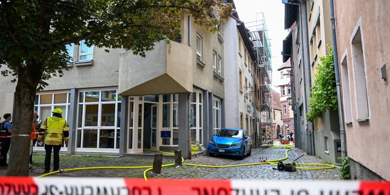 Feuer in Wormser Altstadt: Wohnung nach Brand in der Judengasse unbewohnbar