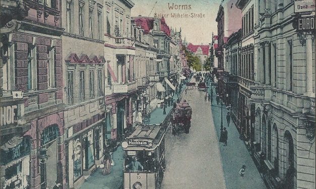 Kleine Marke, große Leidenschaft: Aktionstag in Worms dreht sich um die Welt der Briefmarken