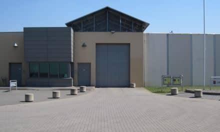 Brand in JVA bei Wöllstein: Mehrere Verletzte nach Feuer am Morgen