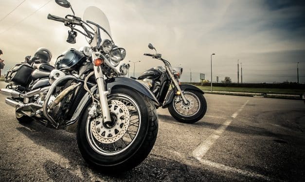 5.000 Motorradfahrer unterstützen krebskranke 8-Jährige bei Charity-Run auf der A60