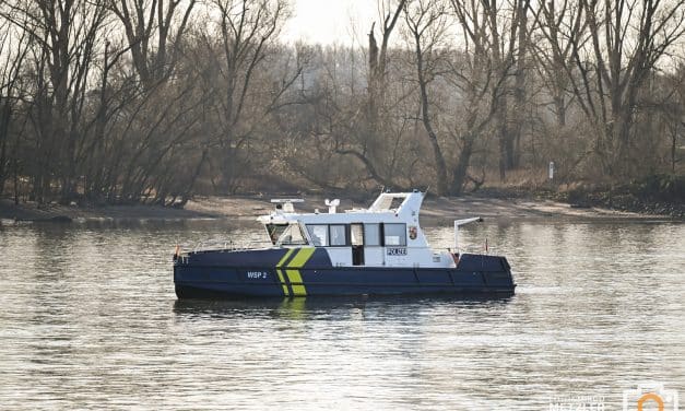 Nach großer Suchaktion: Drei Männer tot aus dem Rhein geborgen
