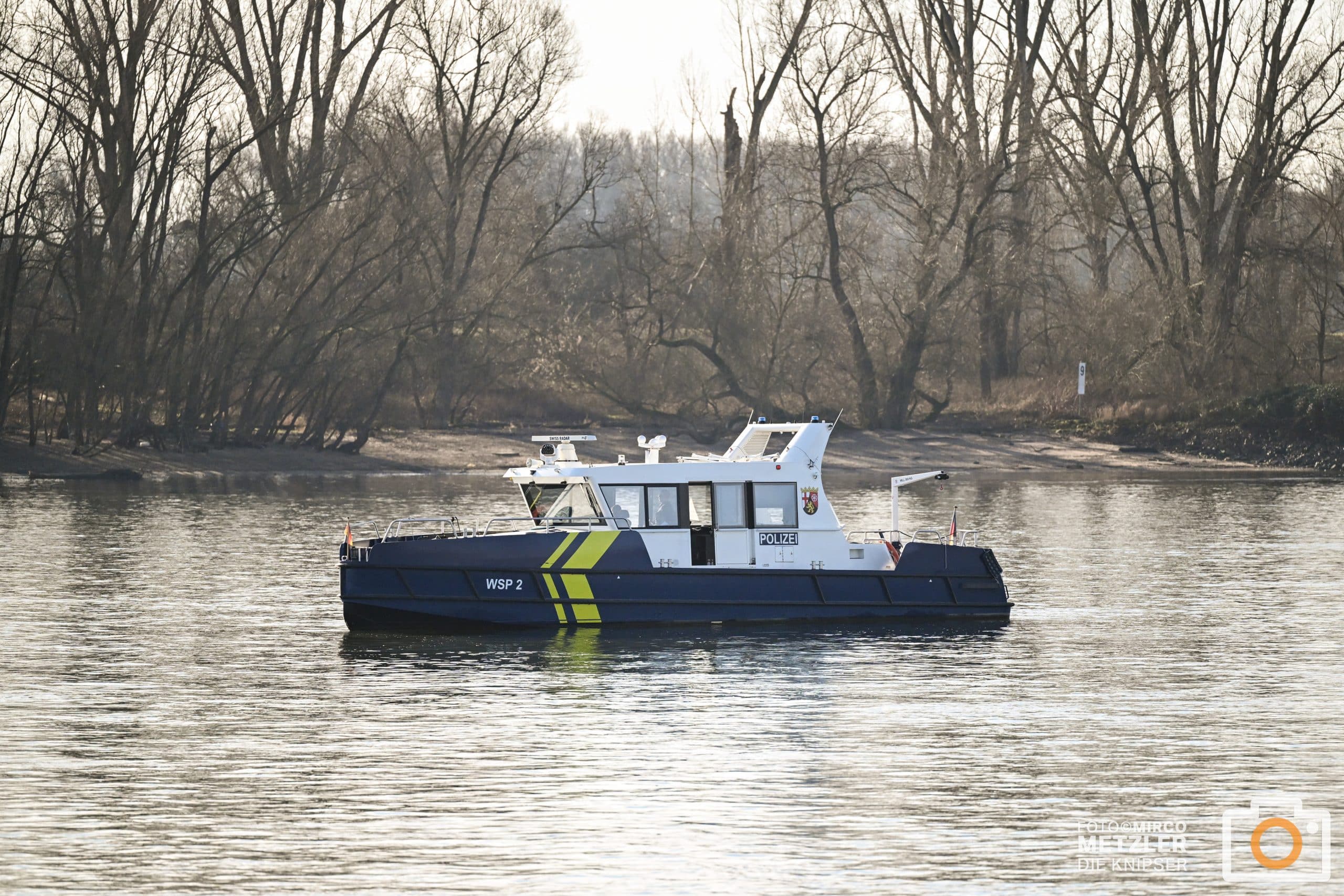 Nach großer Suchaktion: Drei Männer tot aus dem Rhein geborgen