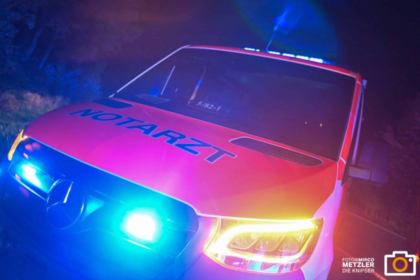 Zu schnell in der Kurve: 18-Jähriger baut Unfall mit Verletzter in Kirchheimbolanden