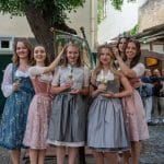Ein ganzes Dorf im Festfieber: Westhofen feiert 75 Jahre Traubenblütenfest