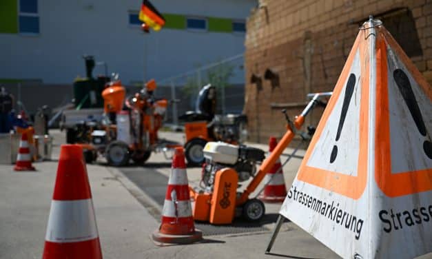 Achtung Autofahrer: Markierungsarbeiten legen Straßen in Worms lahm