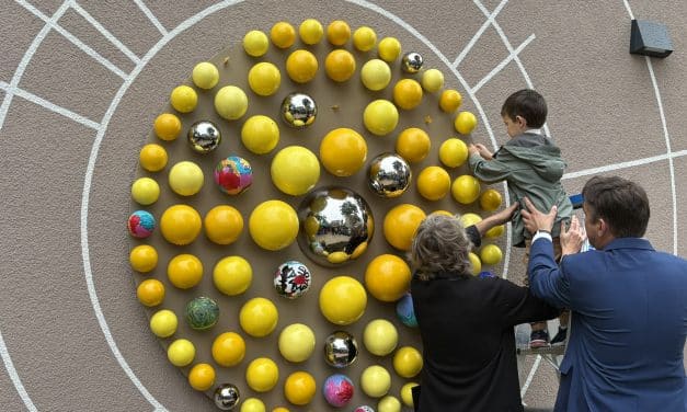 „Geballte Kraft“ schmückt nun die Kita Sonnenblume