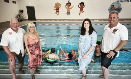 Sprung ins Leben: Stiftung ermöglicht Schwimmkurse für benachteiligte Kinder in Worms